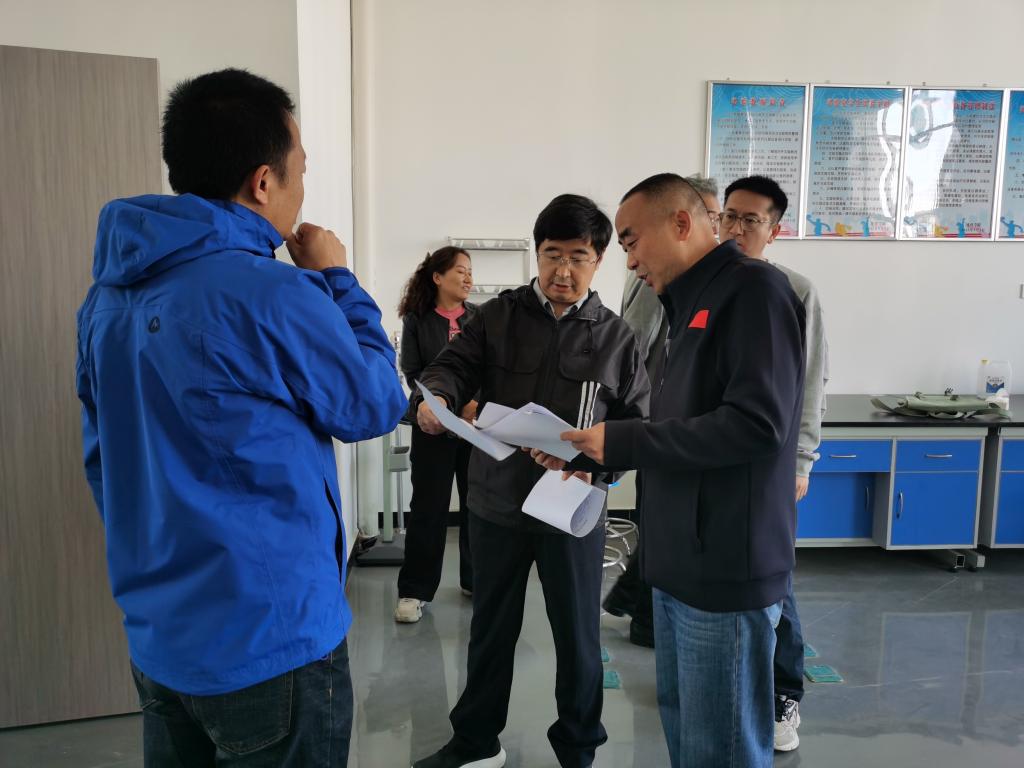 圖2.jpg 圖2.jpg