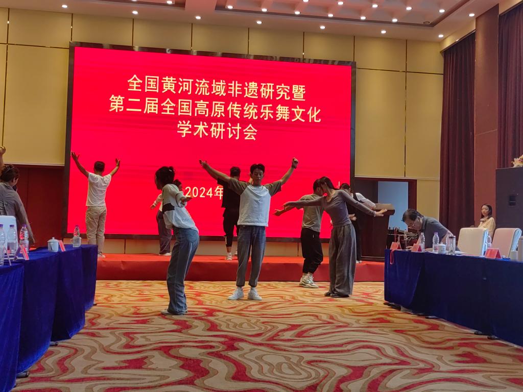 圖二.jpg 圖二.jpg